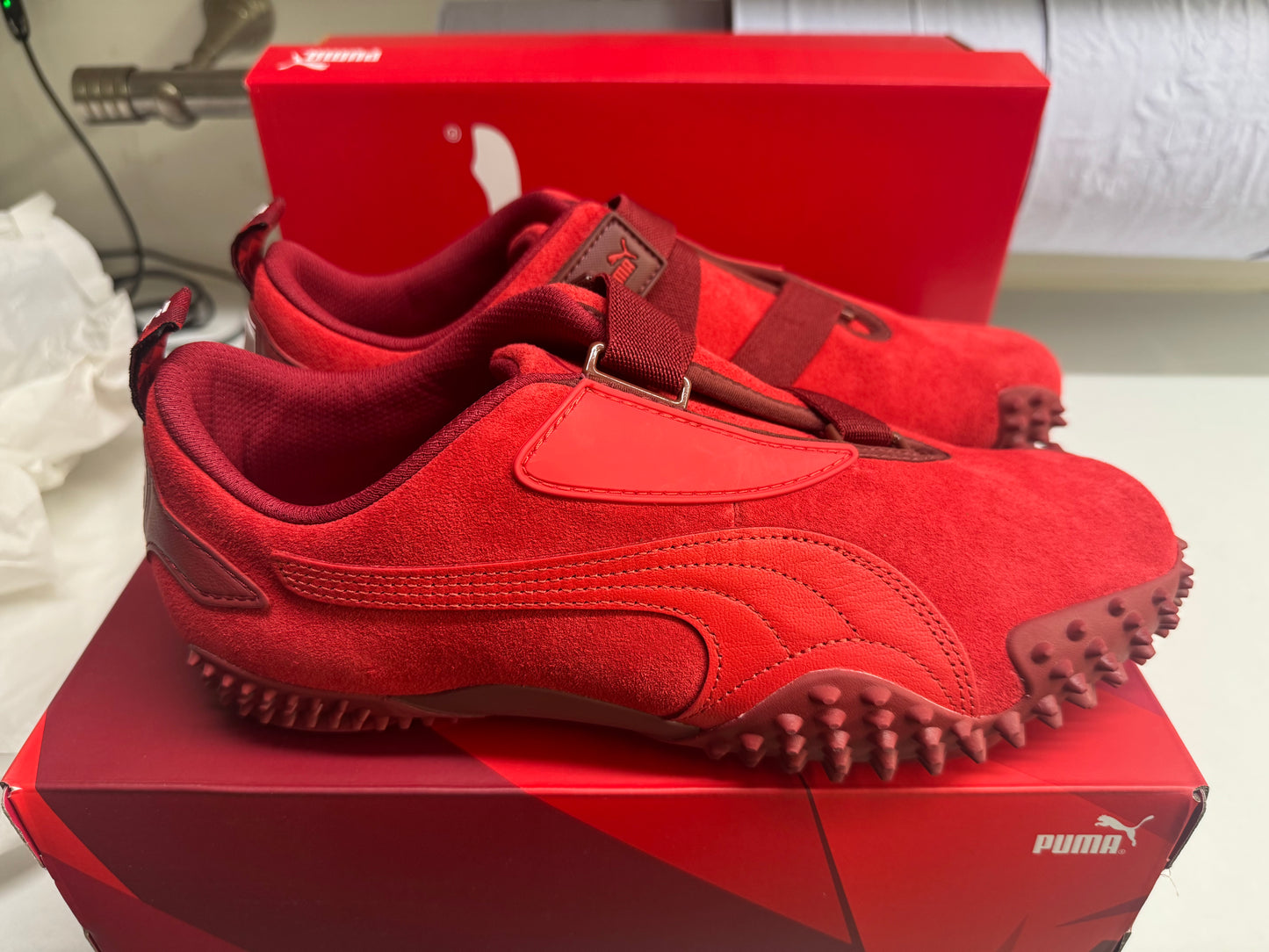 UK 9 PUMA Scuderia Ferrari 20 Years of Red Mostro Sneakers Unisex Trainers