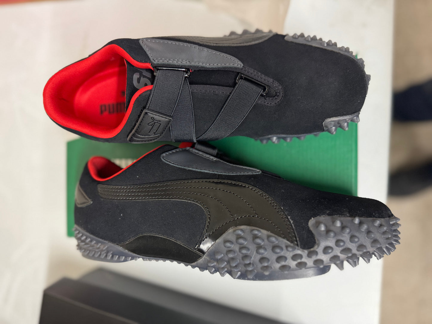 UK 9 PUMA Scuderia Ferrari Mostro Sneakers Unisex