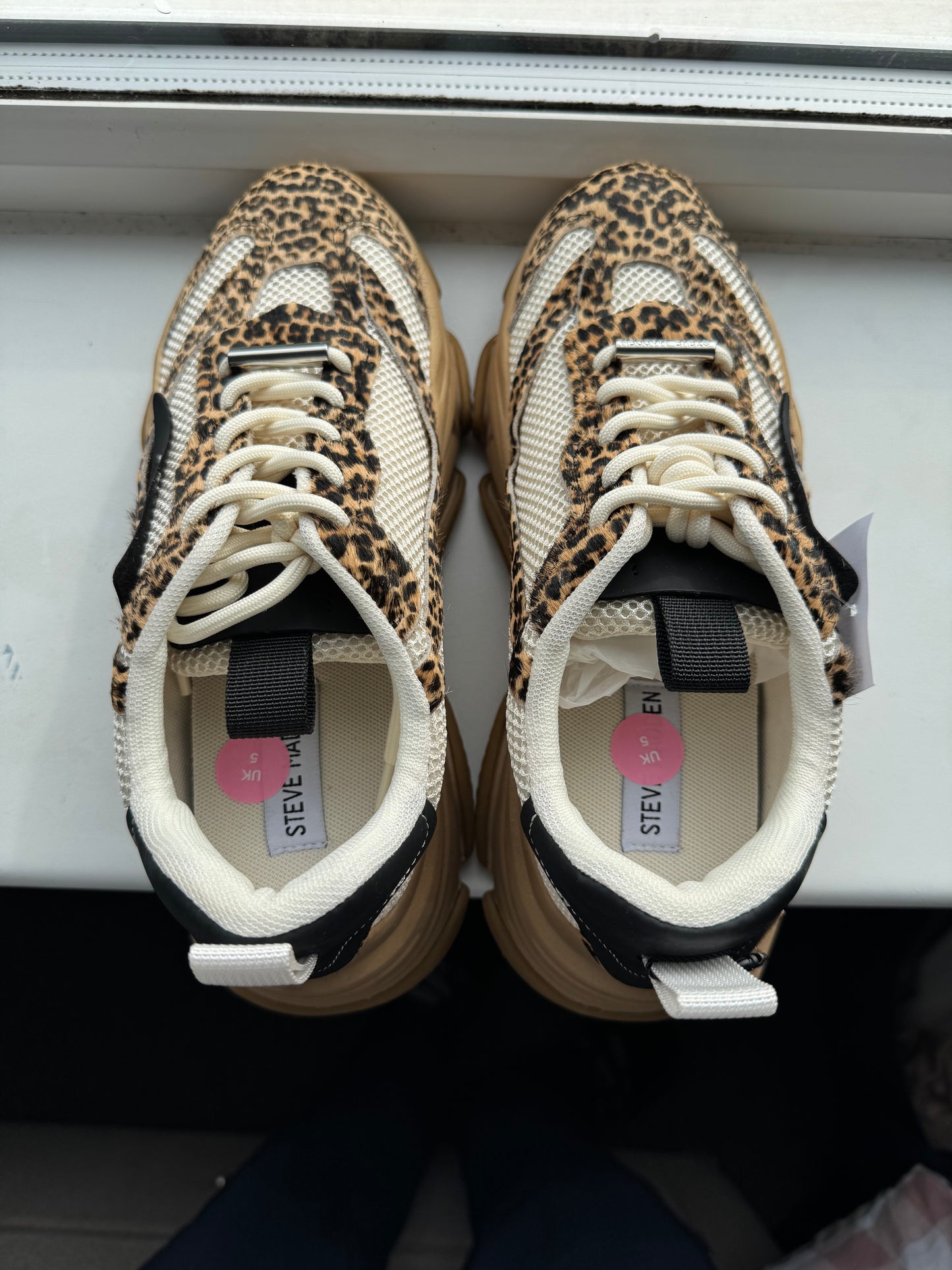 UK 5 STEVE MADDEN Leather-Trim Possession-E Sneakers Brown /Black