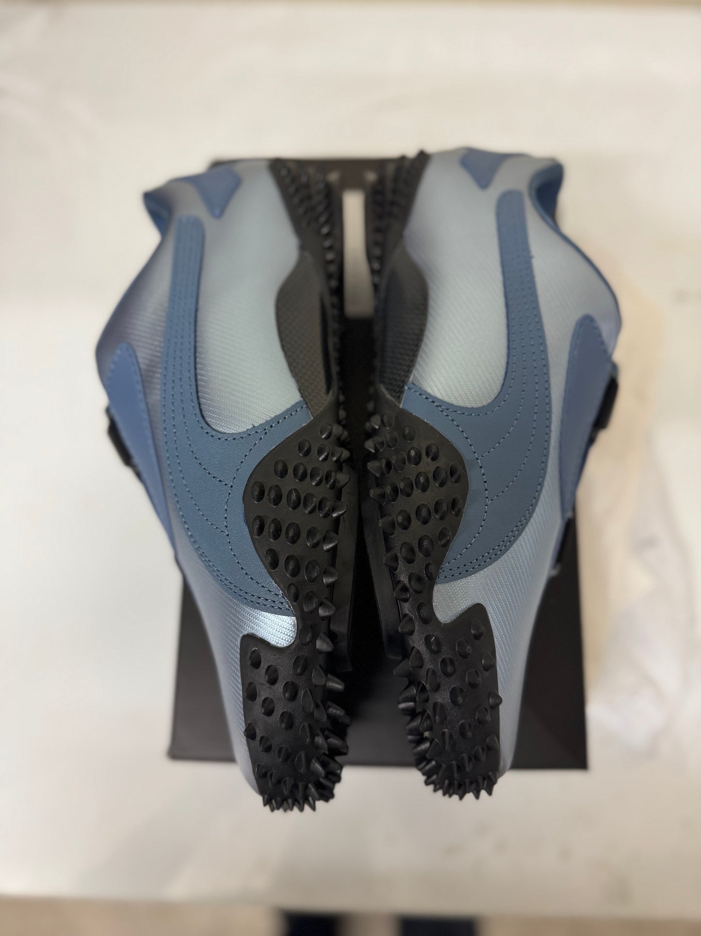 UK 8.5 PUMA Mostro Metallic Sneakers Unisex Trainers