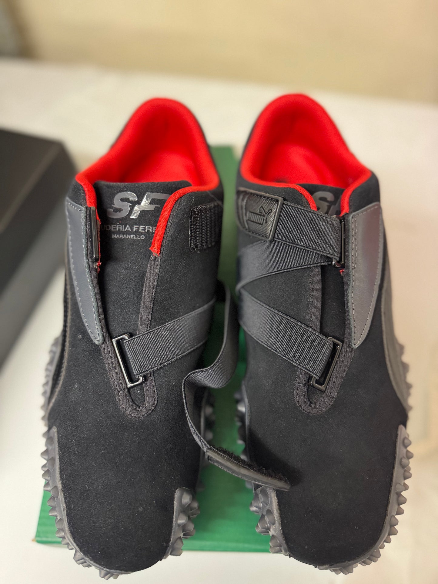 UK 9 PUMA Scuderia Ferrari Mostro Sneakers Unisex