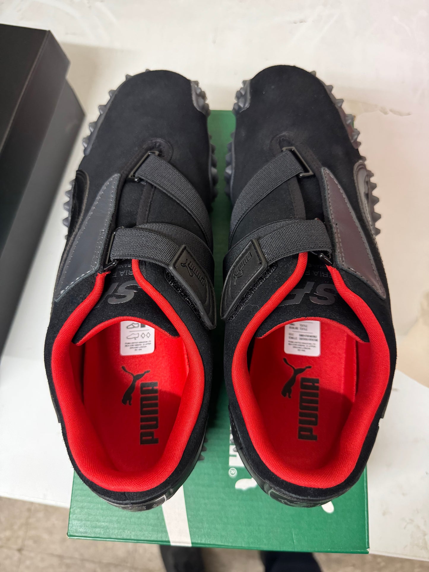 UK 9 PUMA Scuderia Ferrari Mostro Sneakers Unisex