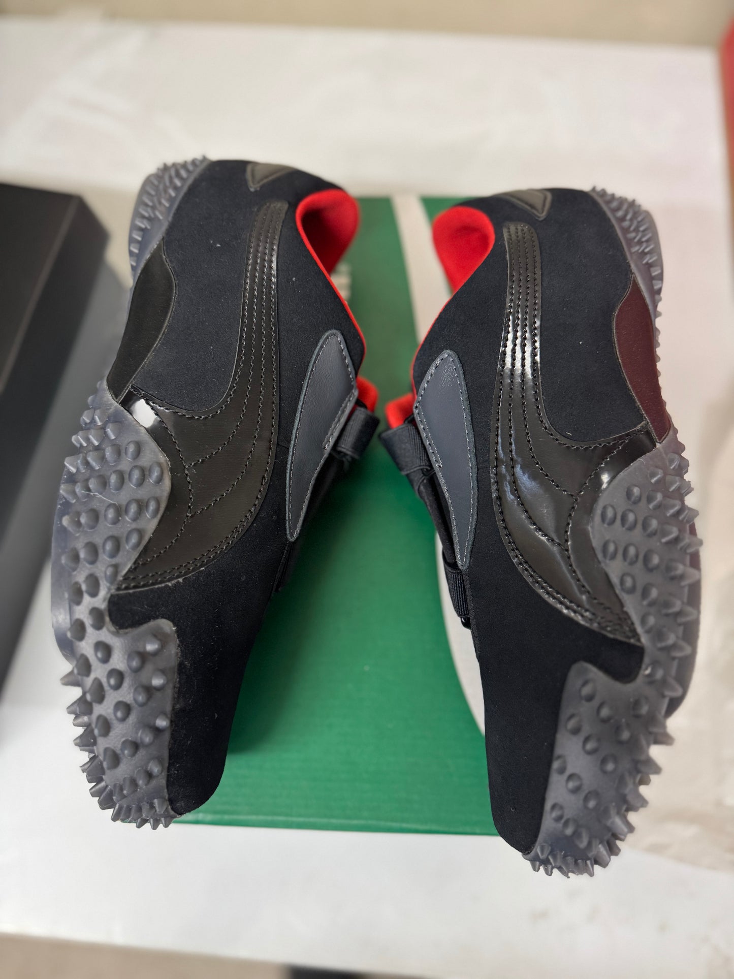 UK 9 PUMA Scuderia Ferrari Mostro Sneakers Unisex