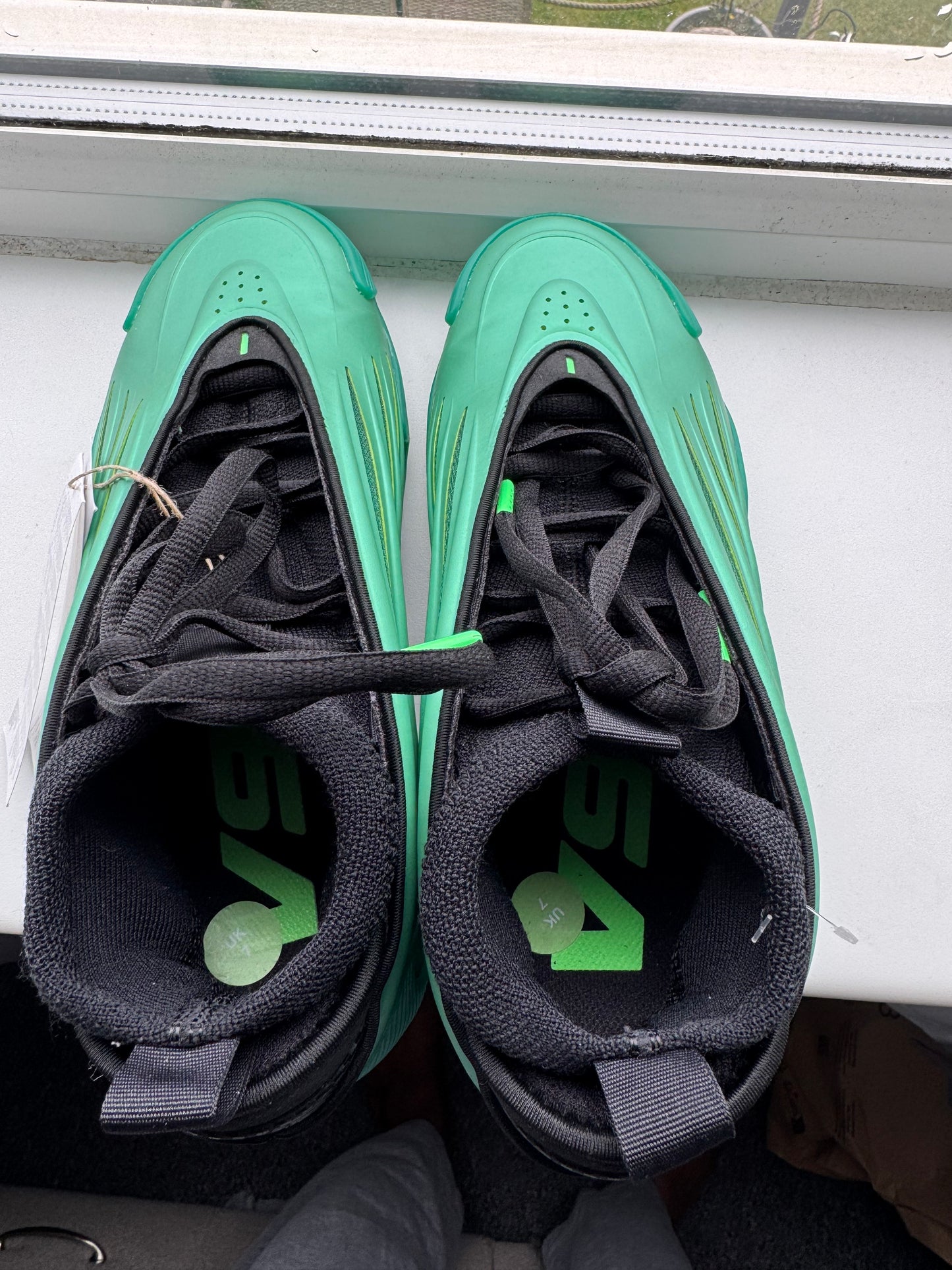 UK 7 ADIDAS HARDEN VOL.9 - SCREAMING GREEN/CORE BLACK SHOES UNISEX TRAINERS