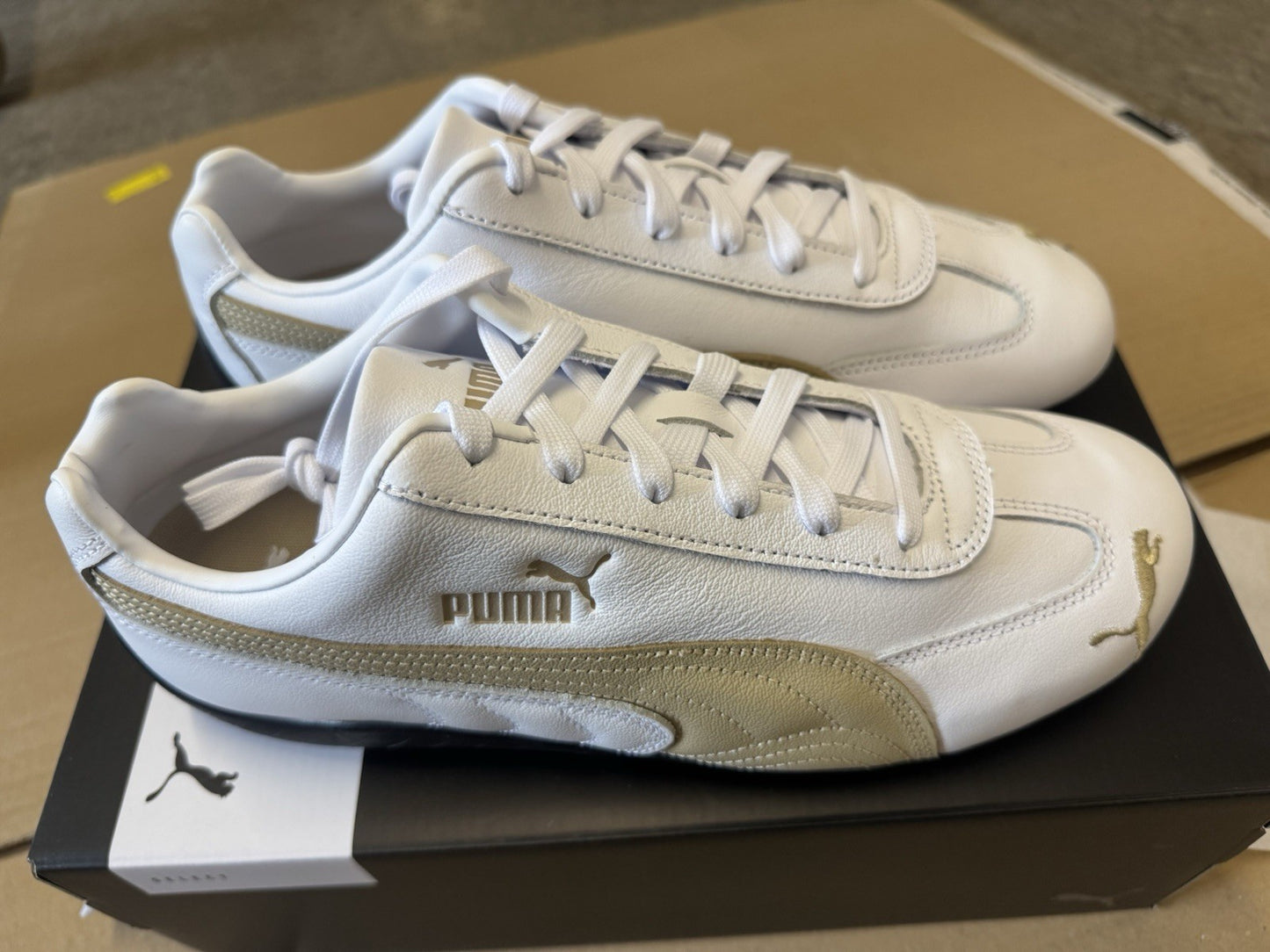 UK 9 Puma Speedcat Leather Sneakers Unisex trainers shoes.  White-Toasted Almond