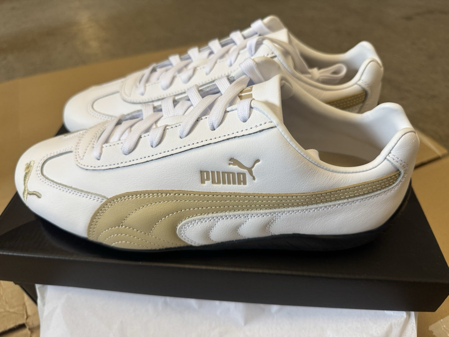 UK 9 Puma Speedcat Leather Sneakers Unisex trainers shoes.  White-Toasted Almond