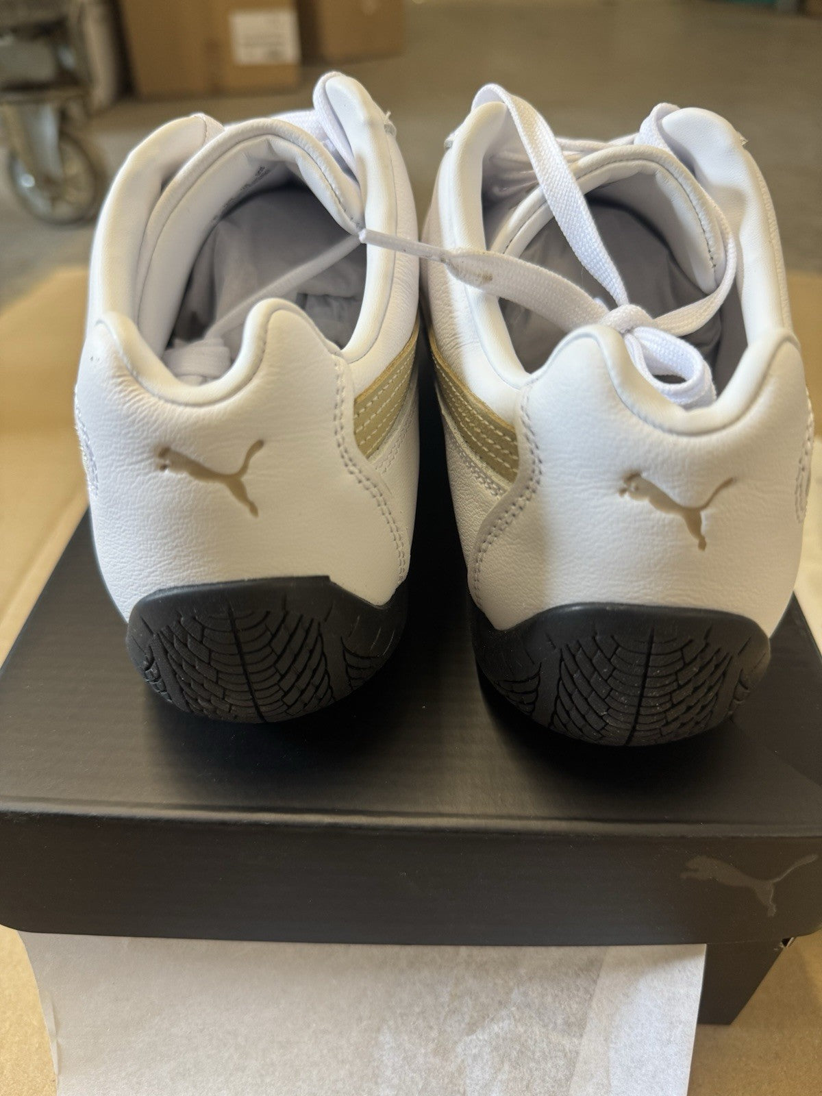 UK 9 Puma Speedcat Leather Sneakers Unisex trainers shoes.  White-Toasted Almond